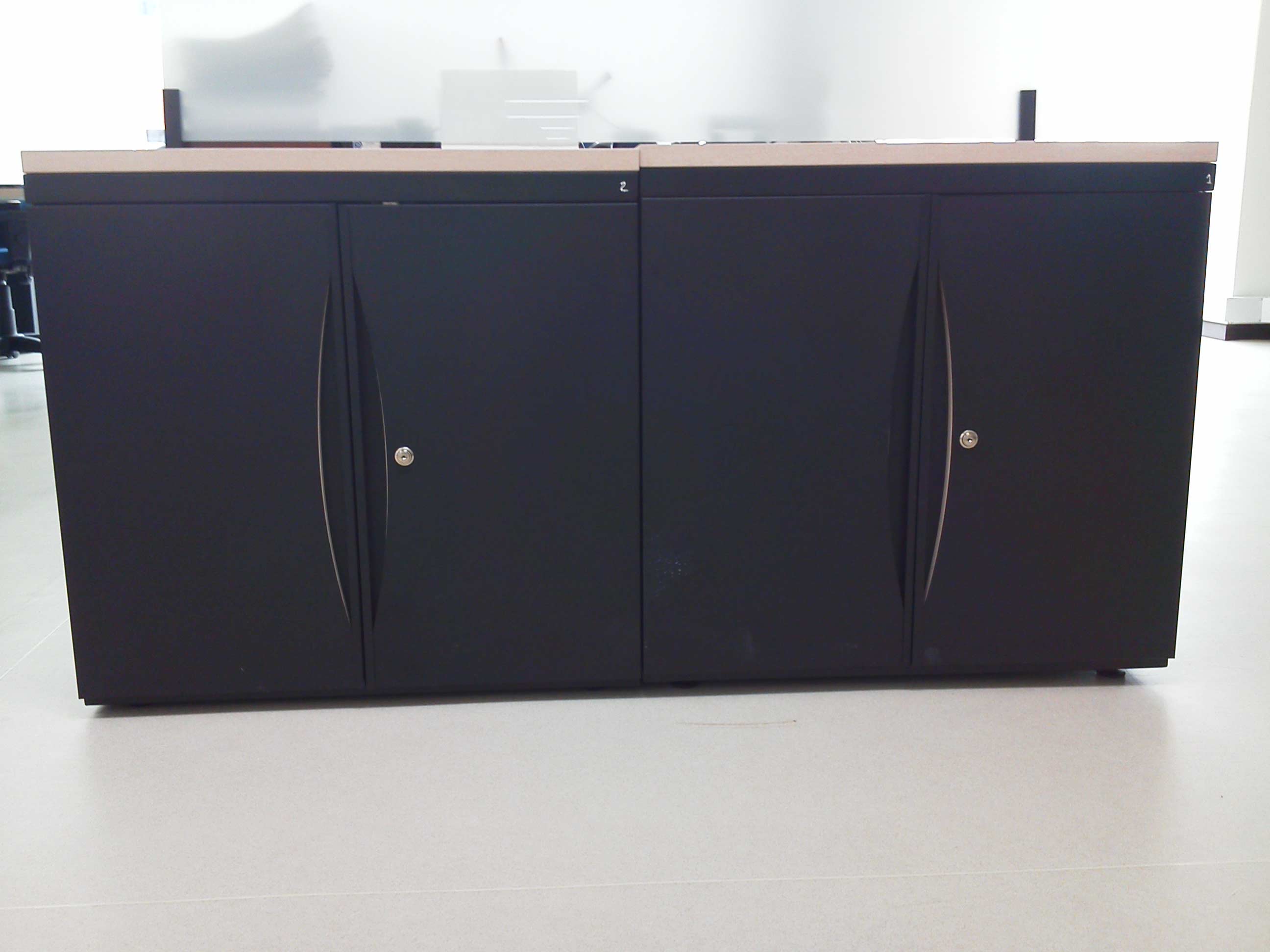 Imagen de muestra principal de una cajonera de tipo mueble metalico